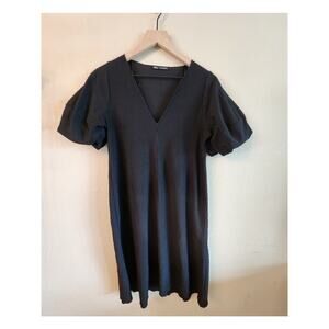 Zara Black V- Neck Midi Dress Puffy Short sleeve Women's  SZ Medium